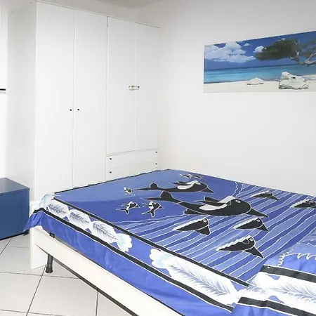 Il Porto 13 - Goelba *